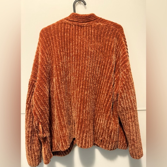 Urban Outfitters Oversized Chenille Cardigan *very soft* - Picture 9 of 9